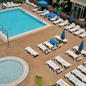  Hébergement de vacances Sardina Penthouse Dreams